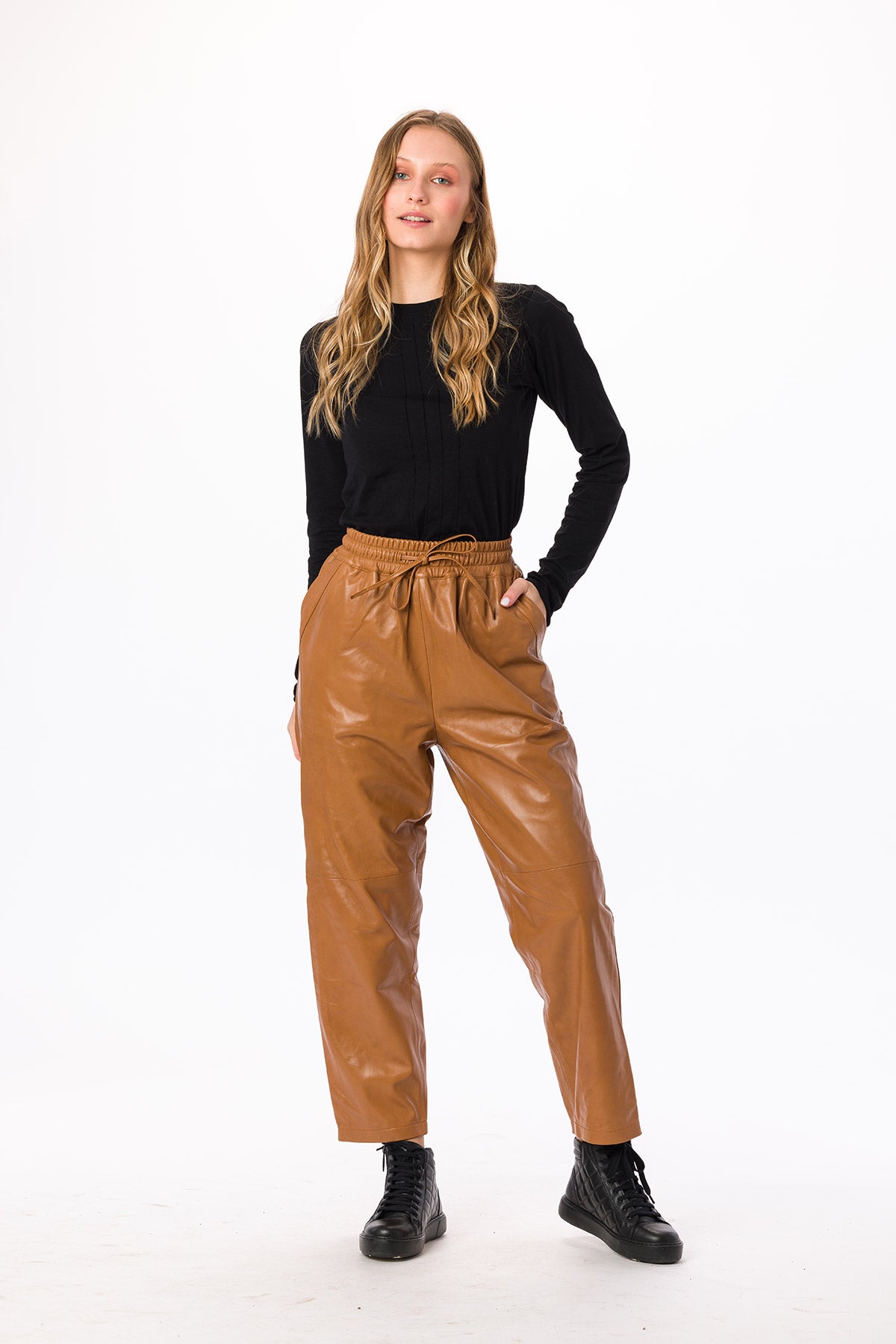 Urbancode Real Leather Straight Leg Trouser in Black | Lyst UK