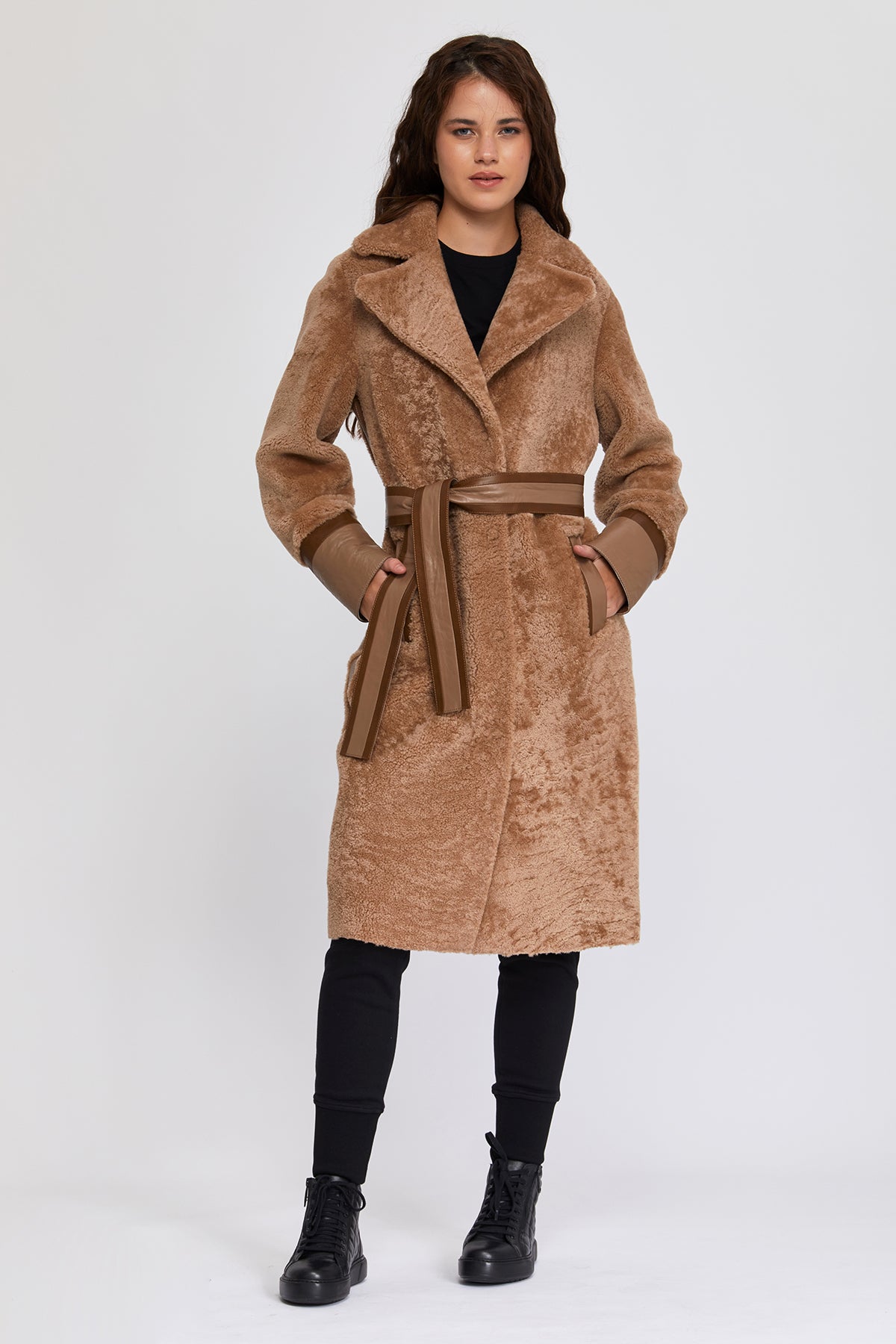 Women's Real Shearling Winter Coats. High-End Quality. 100 % Turkish Sheepskin. Cold Weather Essentials in great design. Stylish. Luxurious.